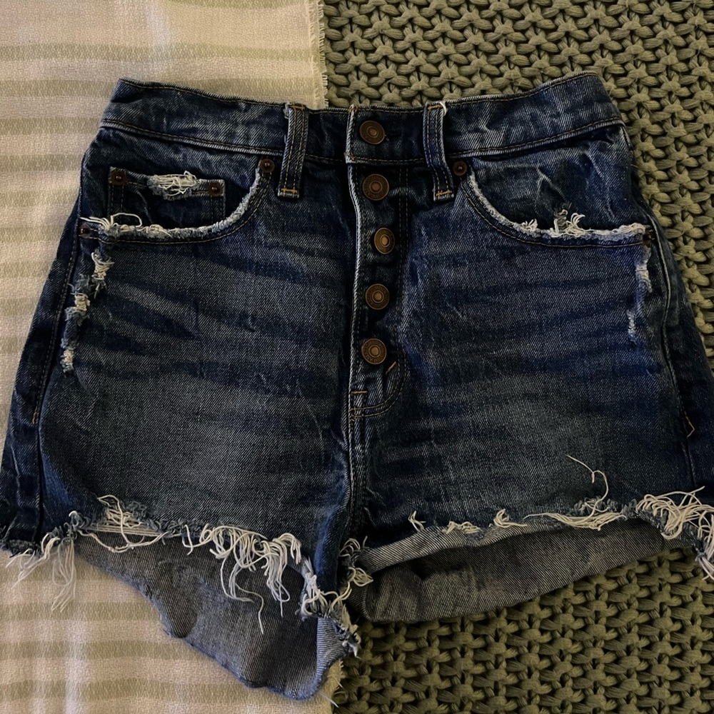 Abercrombie & Fitch High Rise Mom Short